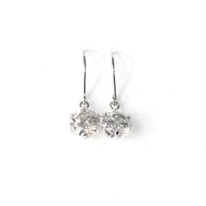 プラチナ 0.7ct ダイヤモンドピアス フックピアス