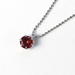 0.5ct ガーネットペンダント
