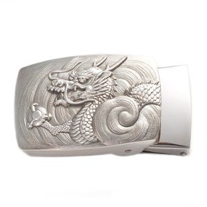 ベルトバックル 龍 リュウ 3cmベルト幅用 絵柄 銀製 古美仕上げ 日本伝統工芸品 ハンドメイド スターリングシルバー 縁起物 御守 厄除け 開運招福