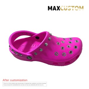 クロックス パンク カスタム ピンク/マゼンタ crocs 改 クラシック（ケイマン） レッド クロッグ サンダル【クロカスタム】 22cm(M4/W6)